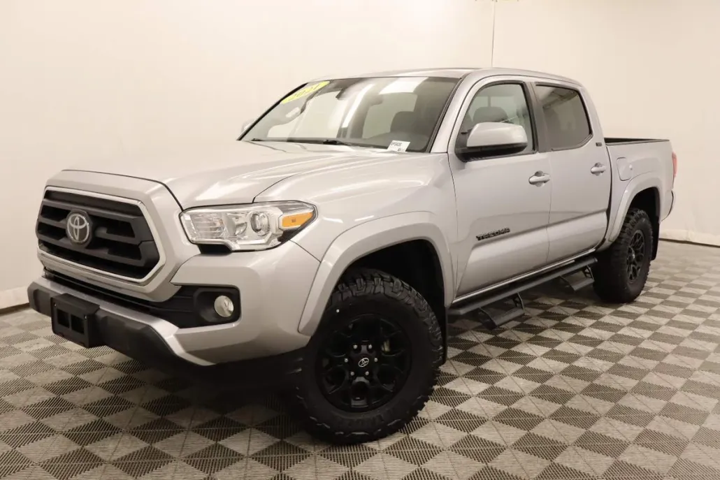 2021 Toyota Tacoma SR5 V6 photo 1