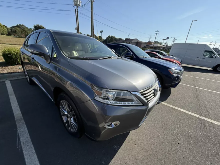2013 Lexus RX 450h photo 1