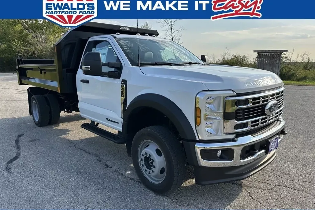 2024 Ford F-450 photo 1