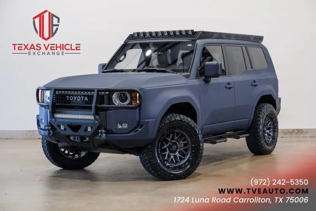 2025 Toyota Land Cruiser photo 1