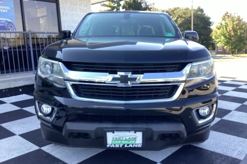 2018 Chevrolet Colorado LT photo 1