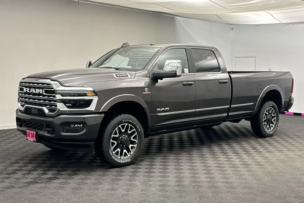 2025 Ram 3500 Limited photo 1