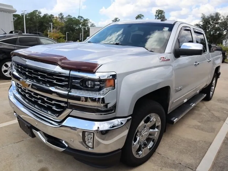 2018 Chevrolet Silverado 1500 LTZ photo 1