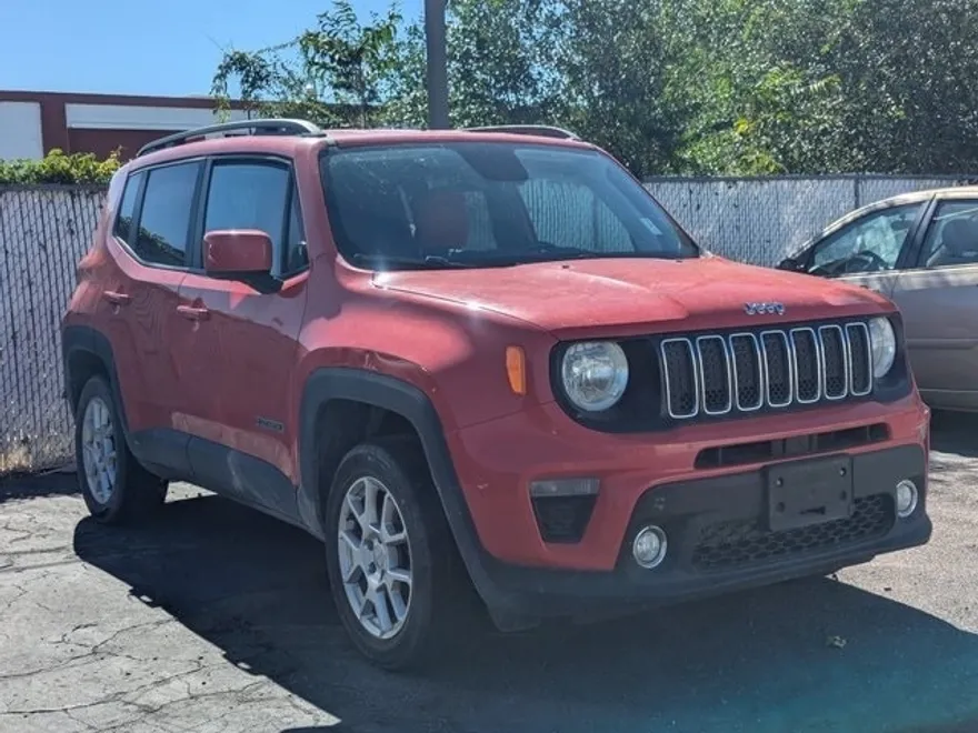 2020 Jeep Renegade Latitude photo 1