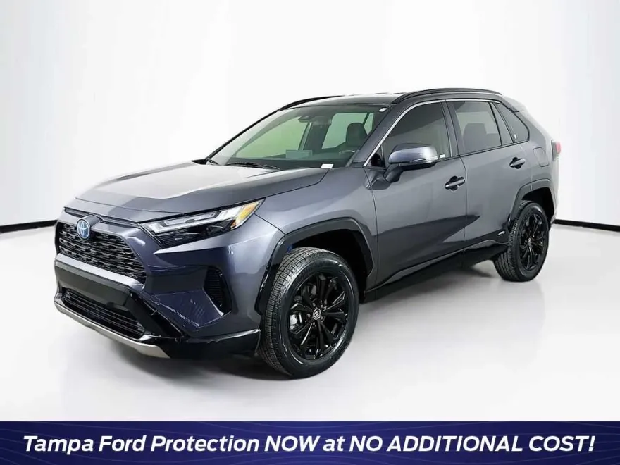 2022 Toyota RAV4 Hybrid SE photo 1