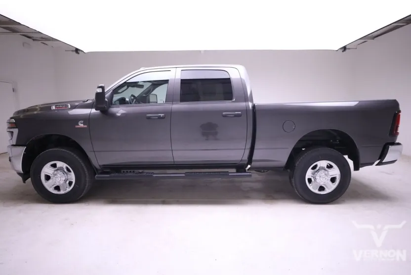 2025 Ram 2500 Tradesman photo 1