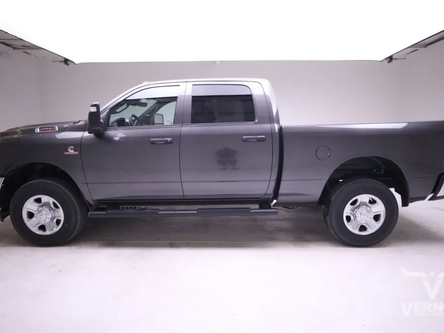 2025 Ram 2500 Tradesman photo 1