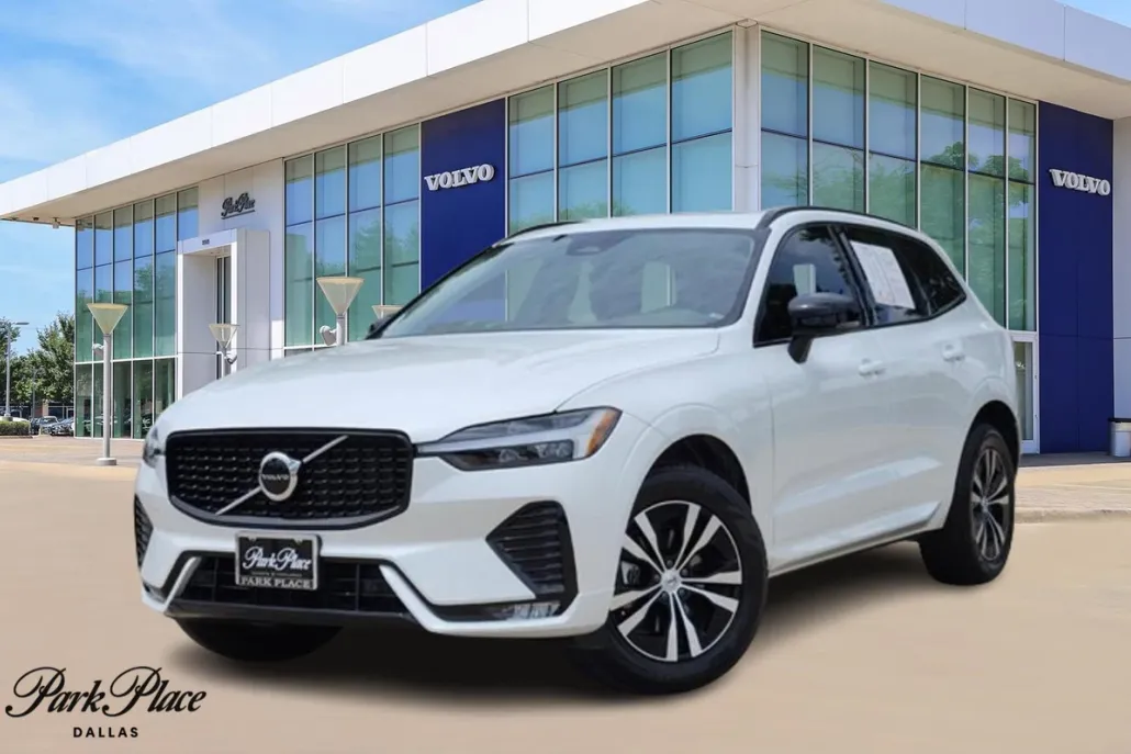 2025 Volvo XC60 B5 Core photo 1