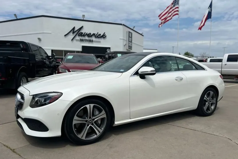 2018 Mercedes Benz E 400 Coupe photo 1