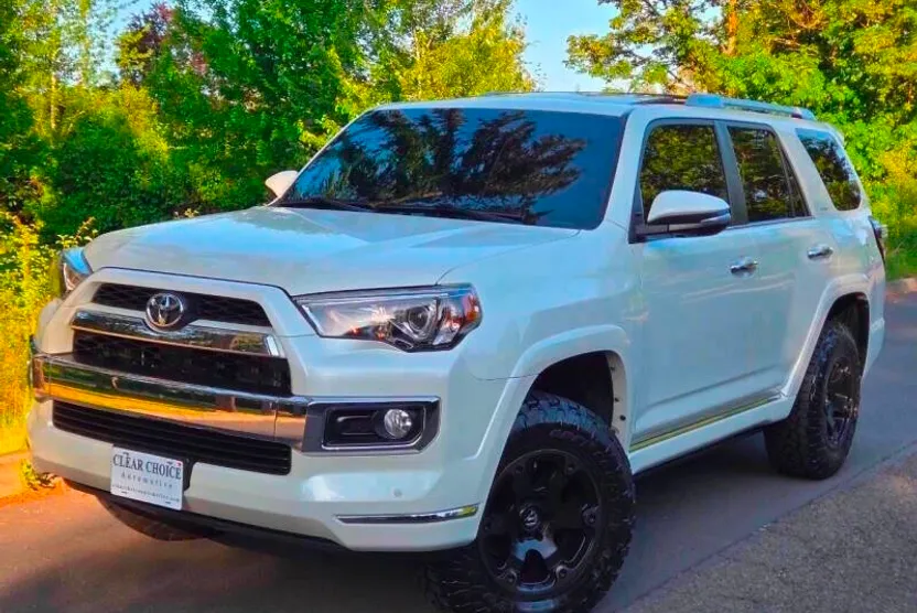 2018 Toyota 4Runner Limited photo 1