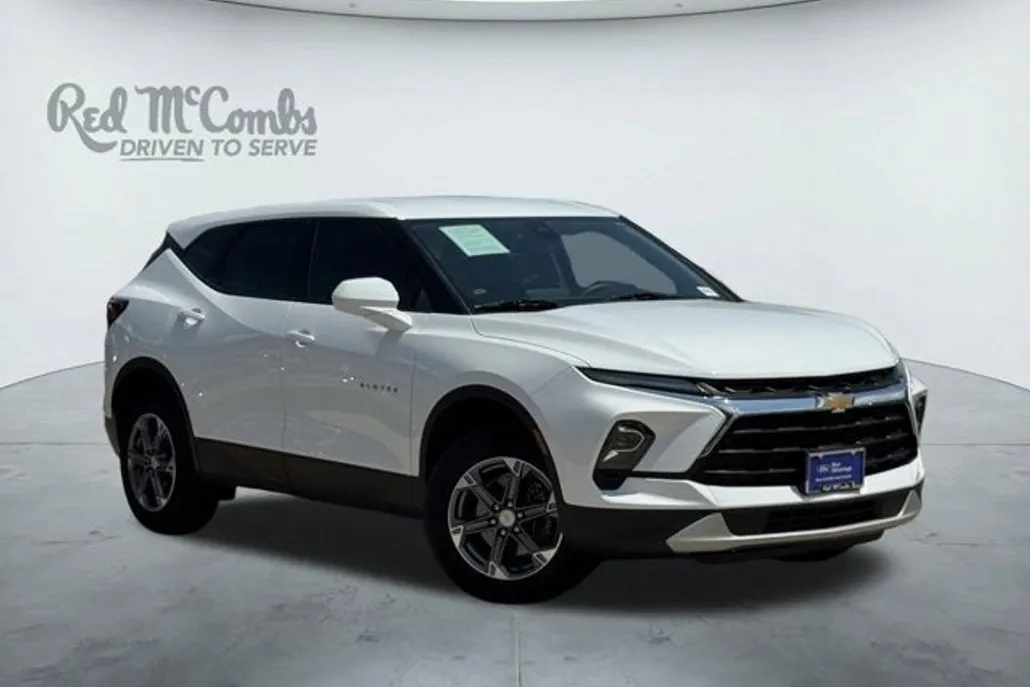 2024 Chevrolet Blazer 2LT photo 1