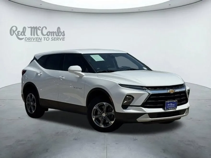 2024 Chevrolet Blazer 2LT photo 1