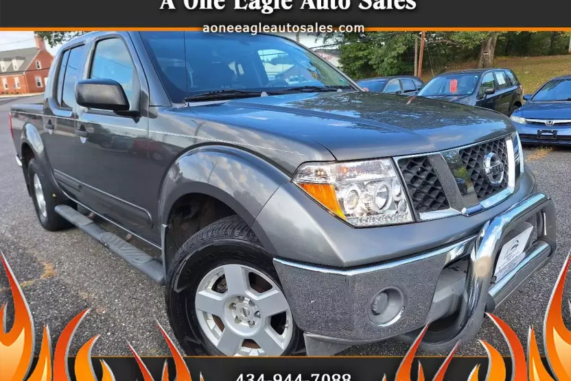 2006 Nissan Frontier LE Crew Cab photo 1
