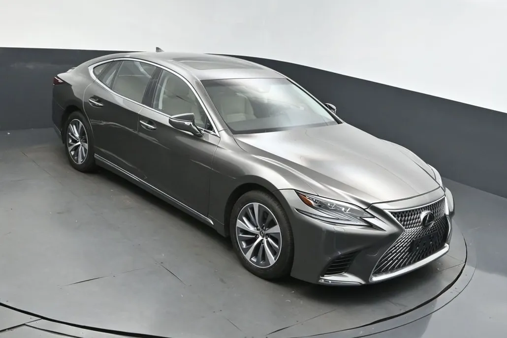2020 Lexus LS 500 photo 1