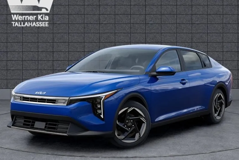 2025 Kia K4 EX photo 1