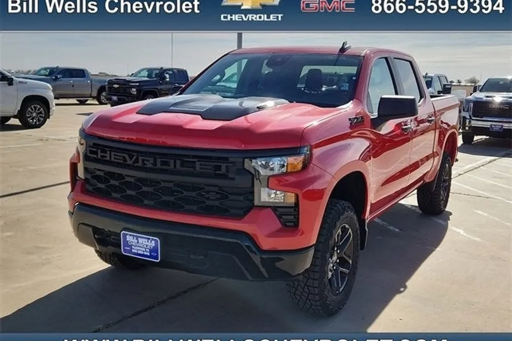 2025 Chevrolet Silverado 1500 Custom Trail Boss photo 1
