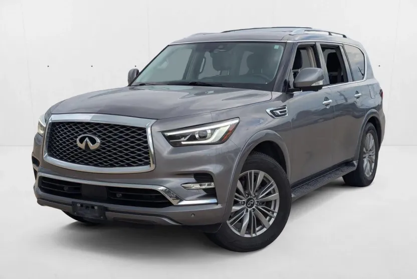 2021 Infiniti QX80 Luxe photo 1