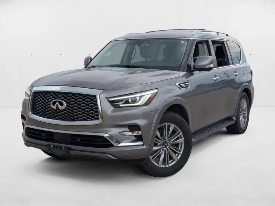2021 Infiniti QX80 Luxe photo 1