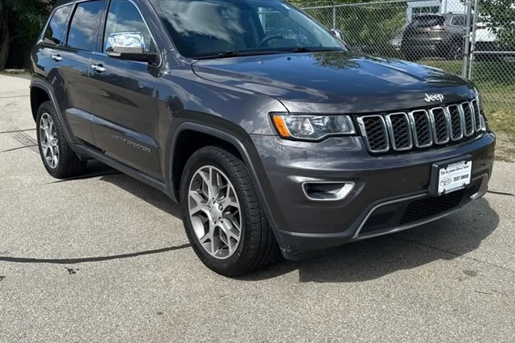 2020 Jeep Grand Cherokee Limited photo 1
