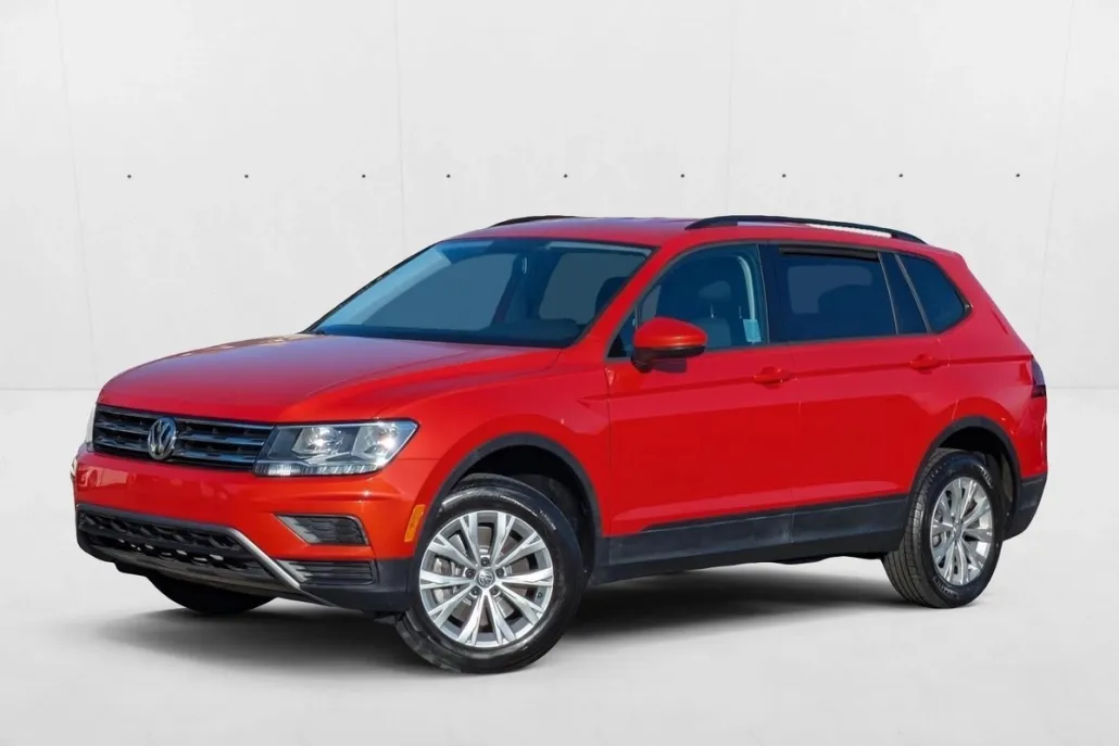 2018 Volkswagen Tiguan S photo 1
