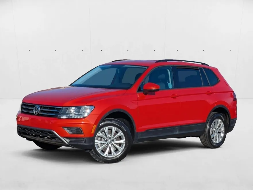 2018 Volkswagen Tiguan S photo 1