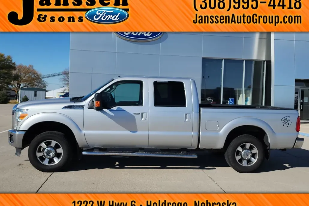 2015 Ford F-250 Lariat photo 1