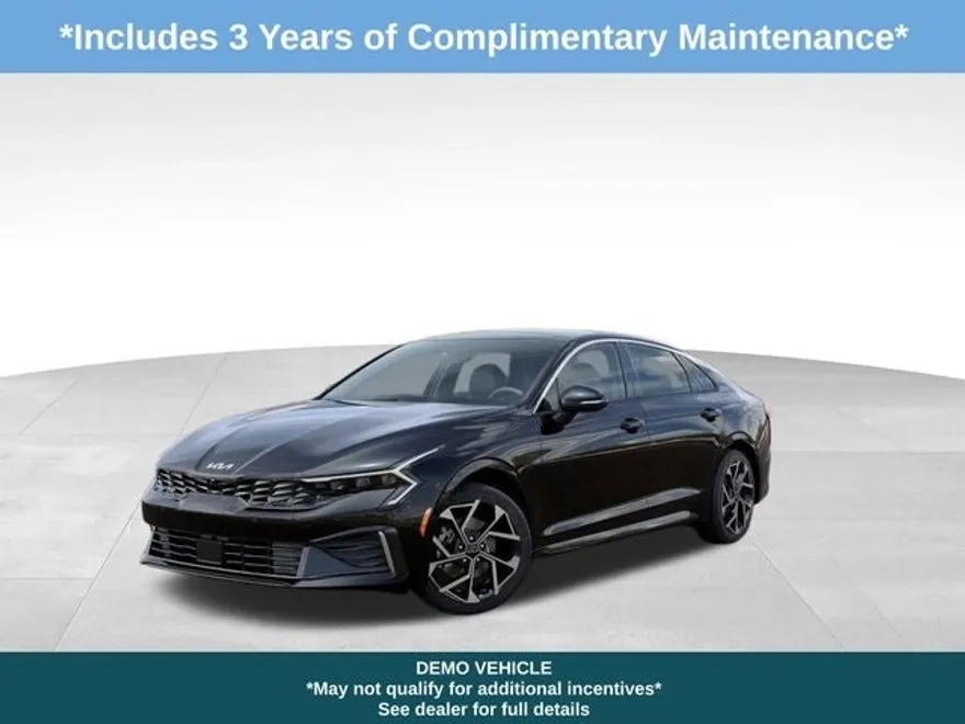 2025 Kia K5 EX photo 1