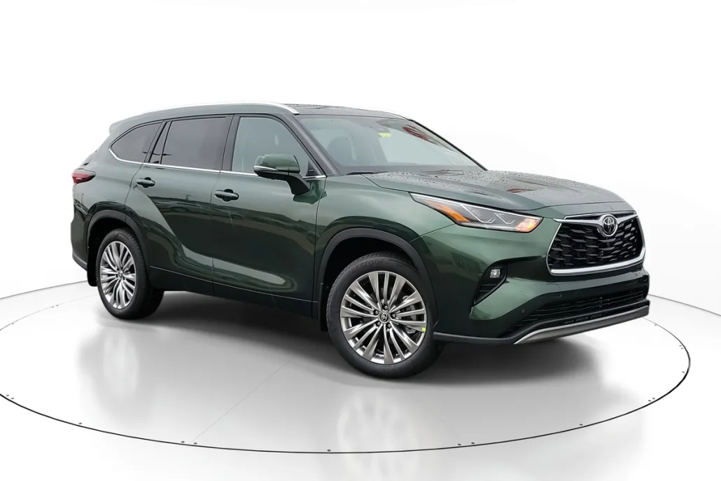 2025 Toyota Highlander Platinum photo 1