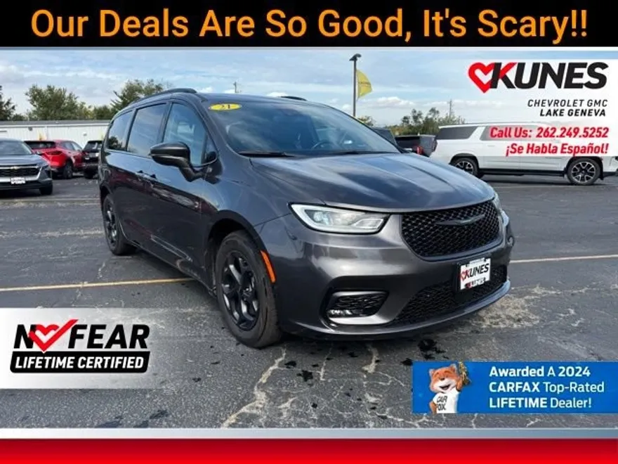 2021 Chrysler Pacifica Hybrid Touring L photo 1