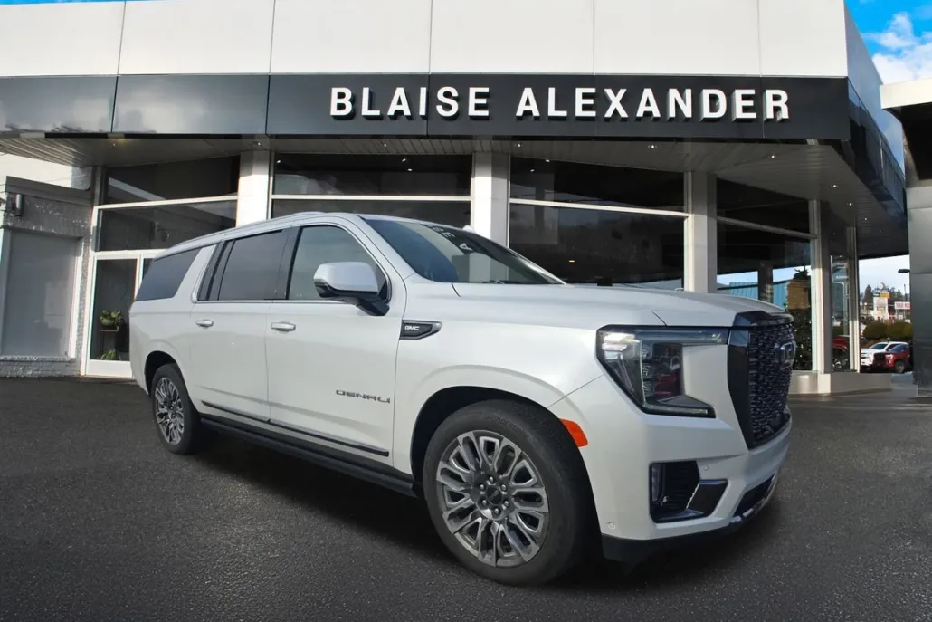2023 Gmc Yukon XL Denali Ultimate photo 1