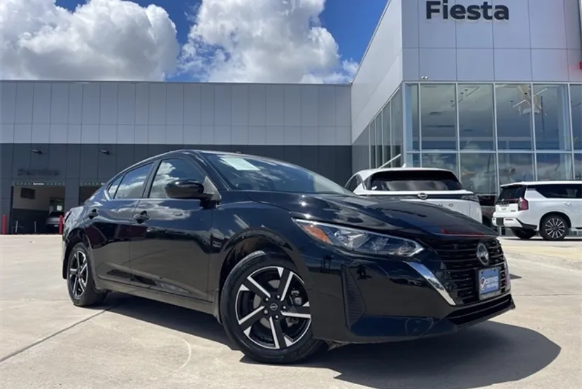 2024 Nissan Sentra SV photo 1