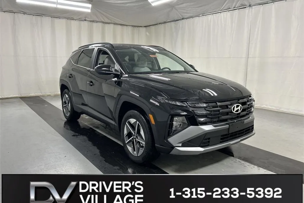 2025 Hyundai Tucson SEL photo 1