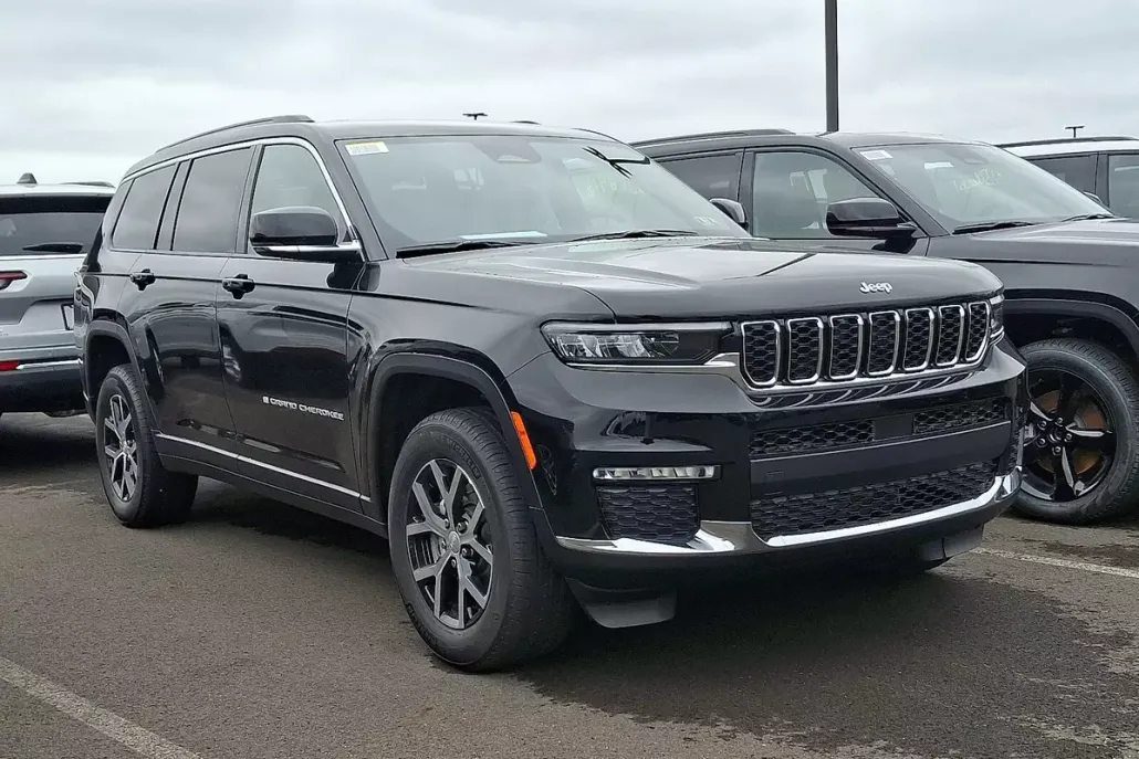2025 Jeep Grand Cherokee Limited photo 1