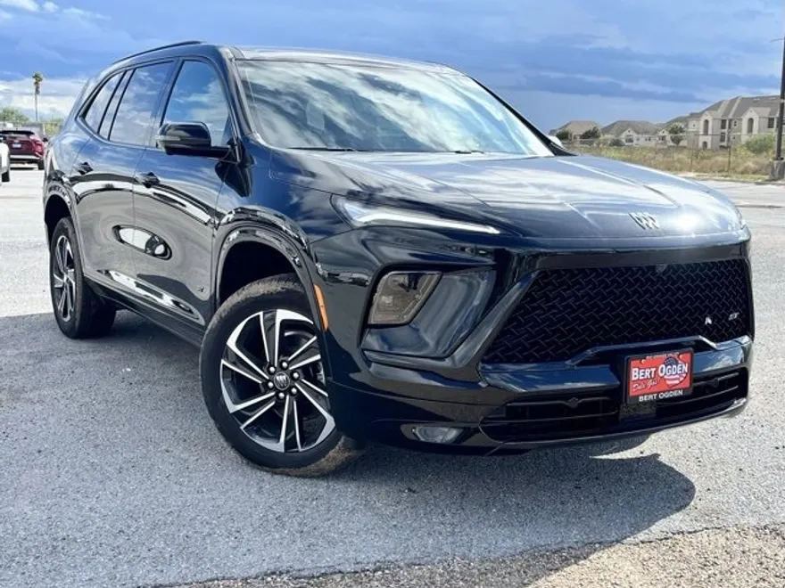 2026 Buick Enclave Sport Touring photo 1