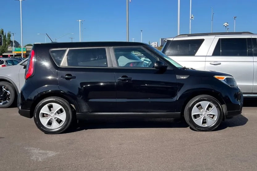 2014 Kia Soul Base photo 1