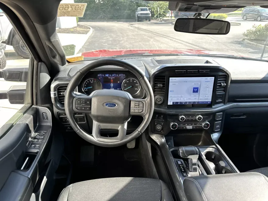 2022 Ford F-150 XLT photo 1