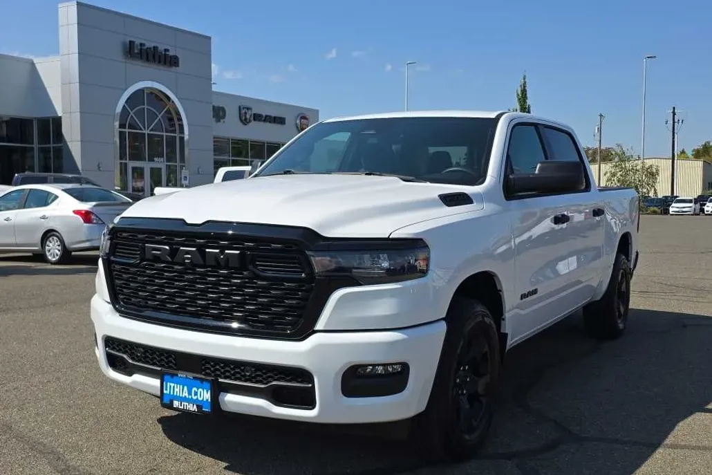 2025 Ram 1500 Tradesman photo 1
