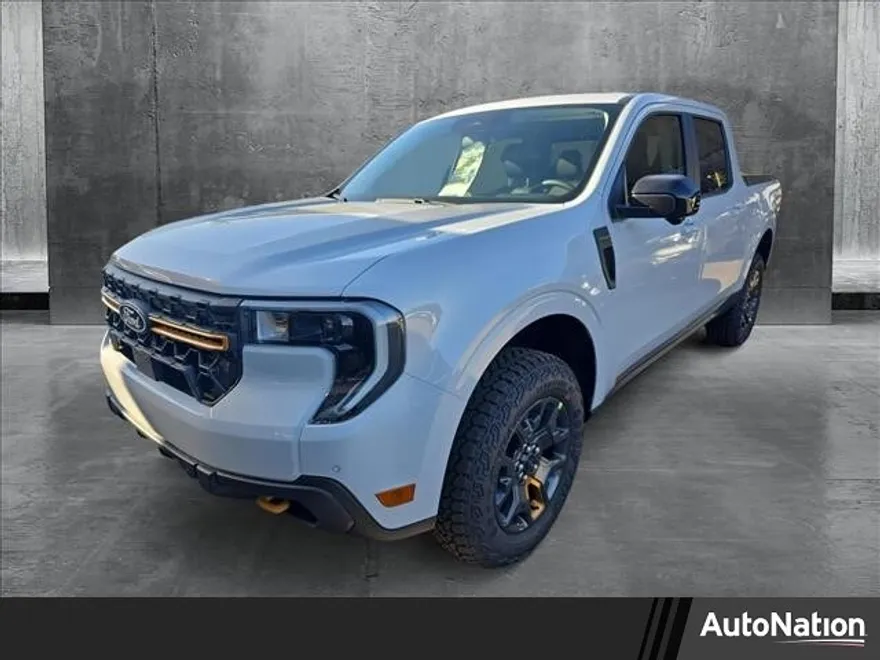 2025 Ford Maverick Tremor photo 1