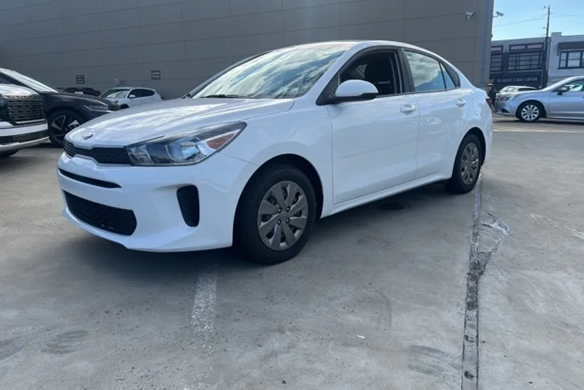 2019 Kia Rio LX photo 1