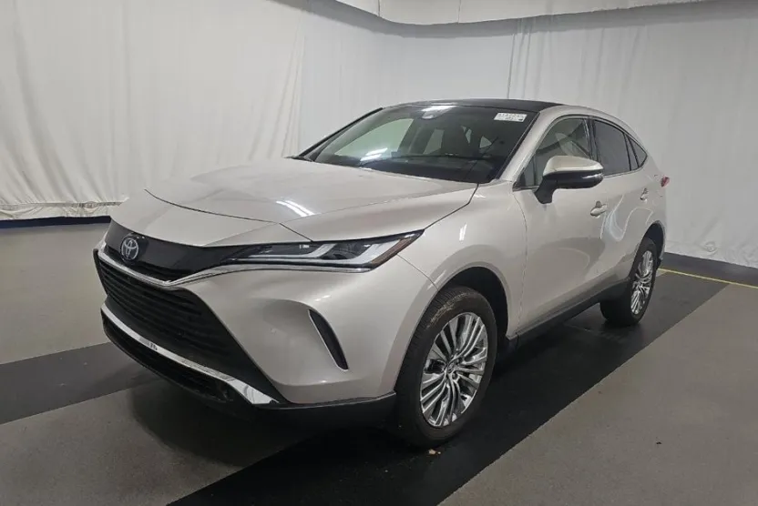 2021 Toyota Venza Limited photo 1