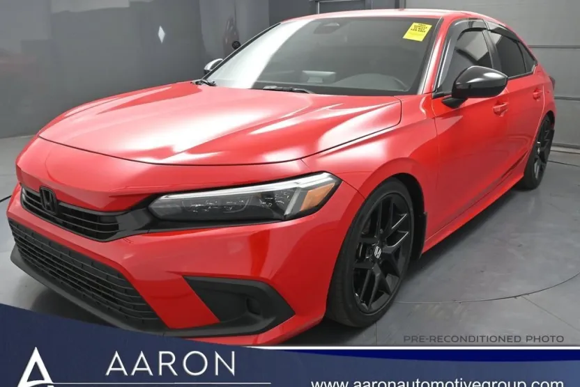 2024 Honda Civic Sport photo 1