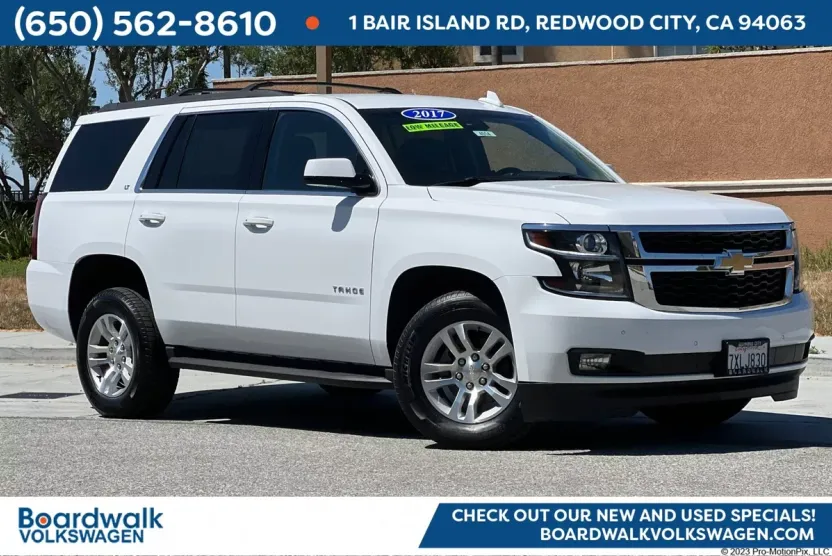 2017 Chevrolet Tahoe LT photo 1