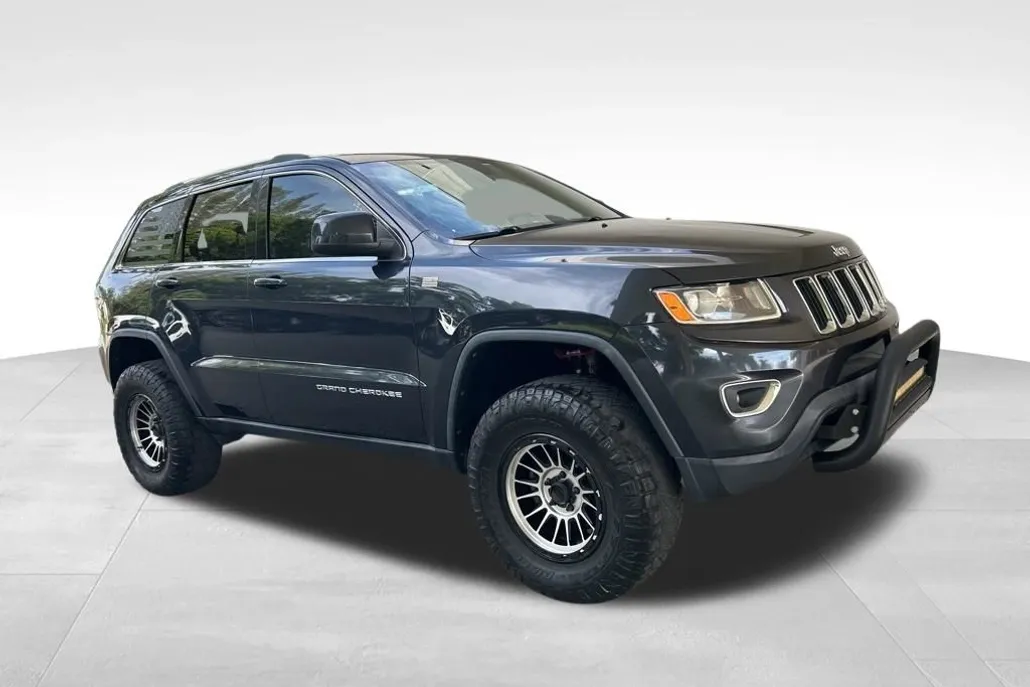 2015 Jeep Grand Cherokee Laredo photo 1