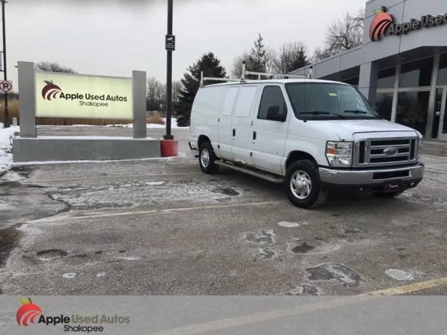 2013 Ford E-250 photo 1