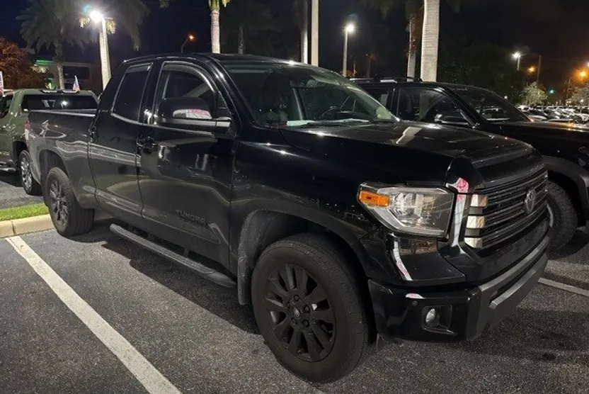 2021 Toyota Tundra Limited Grade photo 1