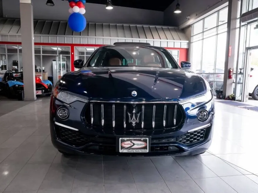 2022 Maserati Levante GT photo 1