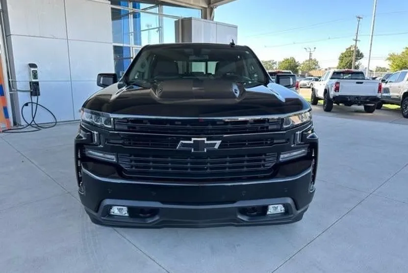 2020 Chevrolet Silverado 1500 RST photo 1