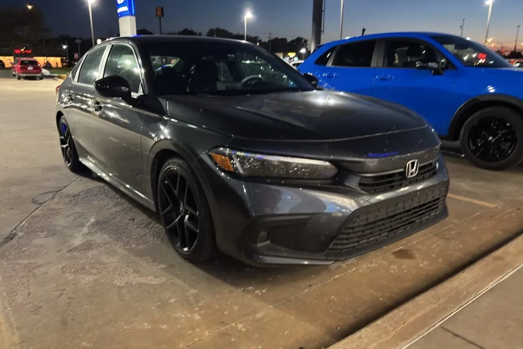 2024 Honda Civic Sport photo 1