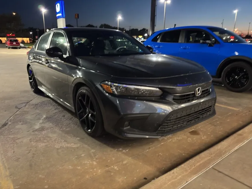 2024 Honda Civic Sport photo 1