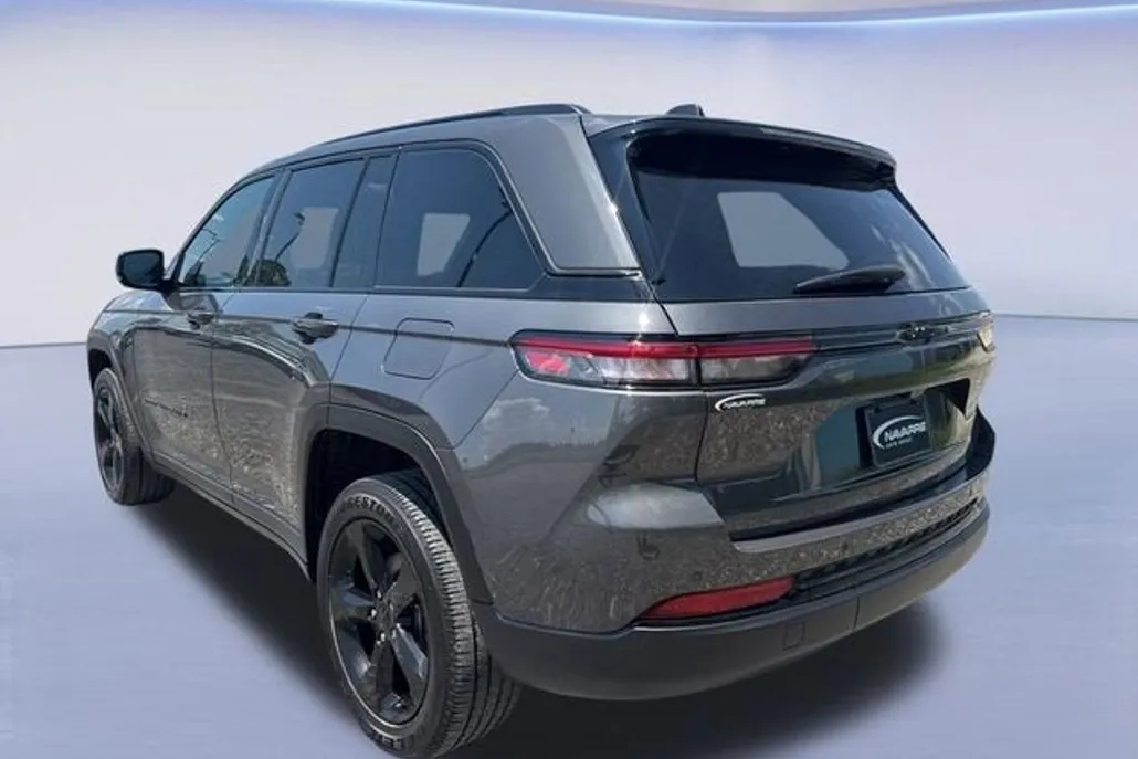 2024 Jeep Grand Cherokee Altitude X photo 1